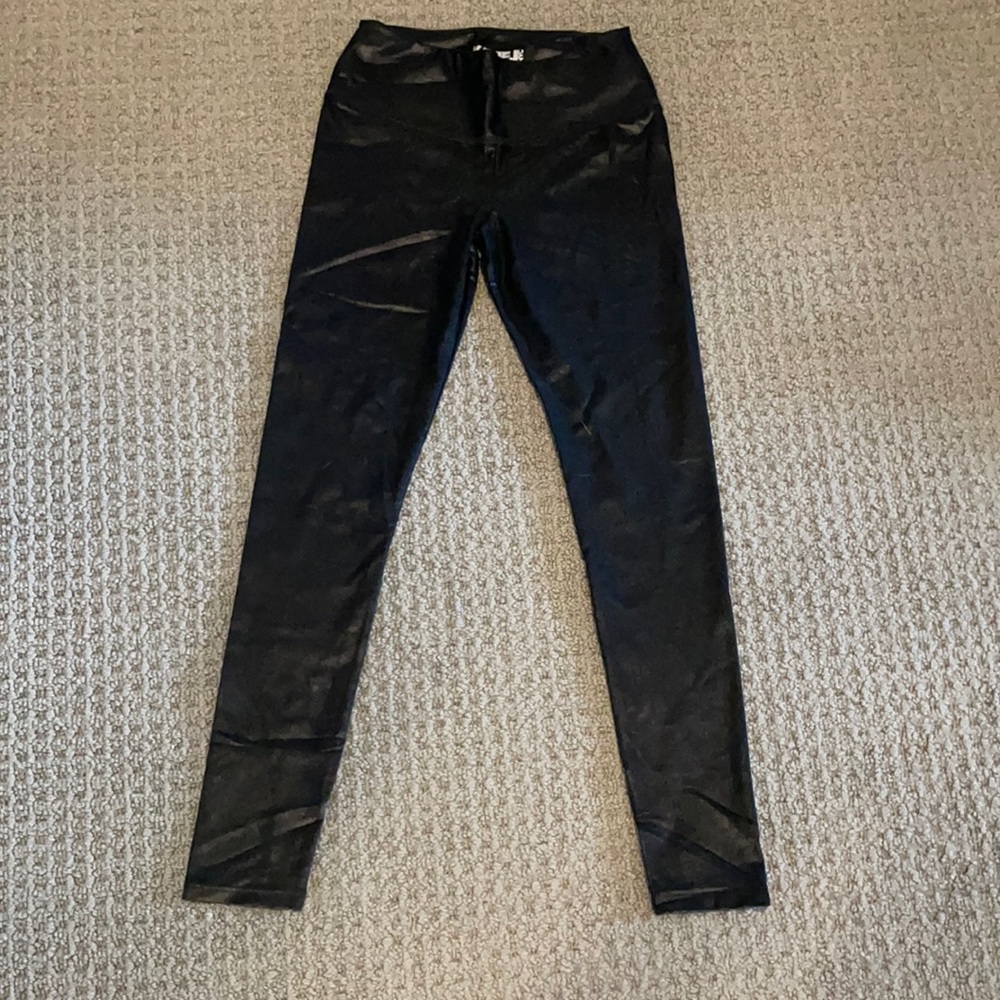 LEGGINGS (black)(shiny)